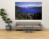 Emerald Bay  Lake Tahoe  California  USA