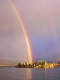 Rainbow Over Tufa Formations on Mono Lake  Sierra Nevada Mountains  California  USA