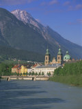 Buildings Along the Inn River  Innsbruck  Tirol (Tyrol)  Austria  Europe