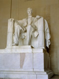Statue of Abraham Lincoln  Lincoln Memorial  Washington DC  USA