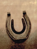 Lucky Horse Shoe on Dusty Rose Metallic II