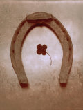 Lucky Horse Shoe on Dusty Rose Metallic I