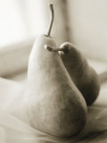 Pears Pairing in Blue