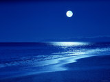 Full Moon Over the Sea