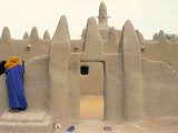 Mosque at Sennissa  Nr Djenne  Mali