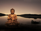 Golden Buddha Lakeside