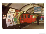 1960's Tube Train in Piccadilly Circus Station