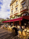Outdoor Cafe  Paris  France