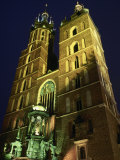 St Marys Church  Rynek Glowny Town Sq  Krakow