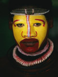 Close View of a Huli Wigmens Face