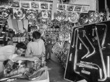 Hot Rodders Buying Accessories For Their Drag Racers