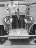Front View of an Unknown Vintage Fraschini Displaying a Hood Ornament Which is No Longer in Use
