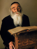 Rabbi Reading the Talmud