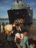 Vietnamese Refugees Arriving From Cambodia