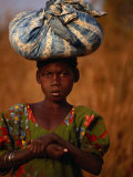 Girl Near Guinguette Springs  Looking at Camera  Bobo-Dioulasso  Burkina Faso