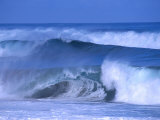 Big Surf at Papohaku Beach  Molokai  Hawaii  USA