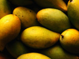 Nam Doc Mai Mangoes for Sale at Rapid Creek Market  Darwin  Australia
