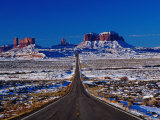 Us 163 Highway in Winter  Seen from Monument Pass  Monument Valley  USA