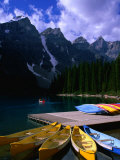 Canoeing on Moraine Lake  Banff National Park  Alberta  Canada