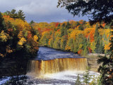 Upper Tahquamenon Falls  Michigan  USA