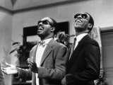 Eddie Murphy Taking off and Singing with Stevie Wonder  July 1988