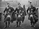 Bagpipers of the 1st Scots Guards