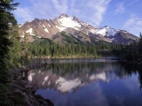Russel Lake in Mt Jefferson Wilderness  Oregon  USA