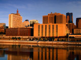 Mississippi River and City Skyline  St Paul  United States of America