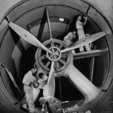 Scientists at California Institute of Technology Working on Large Propeller