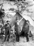 Maj Allan Pinkerton  US President Abraham Lincoln and Gen John McClernand  during the Civil War