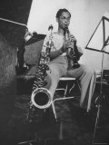 King Phumiphon Aduldet Playing Clarinet at Palace