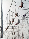 Maze of Ringling Bros New Outdoor Rigging Supporting Trapezes and Ropes