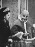 Queen Elizabeth Visiting Pope John XXIII