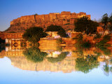 Meherangan Fort Reflected in Pool at Sunset  Jodhpur  India