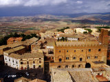 Palazzo Del Popolo from Torre Del Moro  Orvieto  Italy
