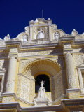 Statue of Queen Isabella in La Merced  Antigua Guatemala  Sacatepequez  Guatemala