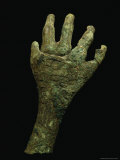 A Mysterious Bronze Hand Found in the Tomb of a Shang Officer