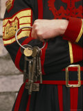 Yeoman with Keys to Queens Chapel