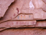 Ancient Pueblo-Anasazi Rock Art Depictions of People and Hands