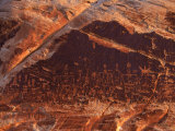 Ancient Pueblo-Anasazi Rock Art Depictions of People