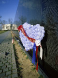 Vietnam Veterans Memorial Wall Vietnam Veterans Memorial Washington  DC USA