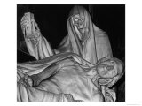 Death Monument  Notre Dame  Paris