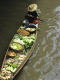 Vendors  Waterways and Floating Market  Damnern Saduak  Thailand