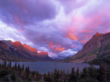 Sunrise over Wild Goose Island  Glacier National Park  Montana  USA