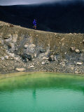 Volcanic Crater at Emerald Lakes  Tongariro National Park  Waikato  New Zealand