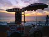 Ice Cream Vendor at the Beach on Galle Road at Sunset  Colombo  Western  Sri Lanka