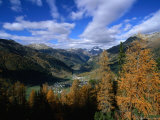 Town of Zernez in Inn Valley of the Swiss National Park  Zernez  Graubunden  Switzerland