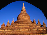 Recently Restored Cetanagyi Paya South of New Bagan  Bagan  Mandalay  Myanmar (Burma)