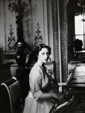 Princess Margaret by Piano  Countess of Snowdon  21 August 1930 - 9 February 2002