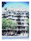 La Pedrera or Casa Mila  1905-10